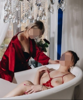 Я создана, чтобы исполнить все твои сокровенные фантазии и желания 💋
У меня много опыта, так что я знаю, как угодить мужчине. Мои услуги включают классический секс, оральный секс, массаж и многое другое. Я искусная соблазнительница и с радостью придумаю что-то особенное только для тебя 😉
Не бойся расслабиться со мной - я заботлива и дружелюбна. В моих объятьях ты забудешь о всех заботах и проблемах, я просто помогу тебе расслабиться и получить максимум удовольствия.
Мои фото настоящие и проверенные. Вижушь? Я сексапильна и готова пленить тебя своей красотой и страстью 🔥
У меня есть отличные отзывы от моих довольных клиентов. Они говорят, что я лучшая в Москве! Ты можешь проверить это сам, просто позвонив мне.
Живу в Москве, и готова встретиться с тобой в любое время и в любом месте. Давай проведем незабываемое время вместе! 😘 Танюшенька